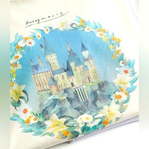 💥5/20$ H&M Kids Hogwarts Castle Tee - Blue and Yellow